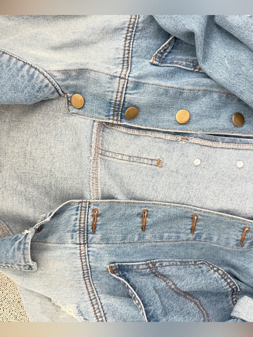 crop jean jacket - Picture 2 of 6